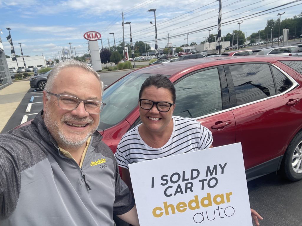 Tiffany M. Sells a 2019 Chevrolet Equinox for More Cheddar!